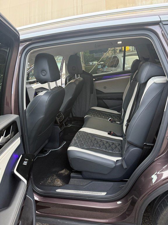 Volkswagen ID.6 Crozz, 84.8 kWh, 2022 il, 67 000 km 77-TS-356 — Avtomobillər, Bakı (8)