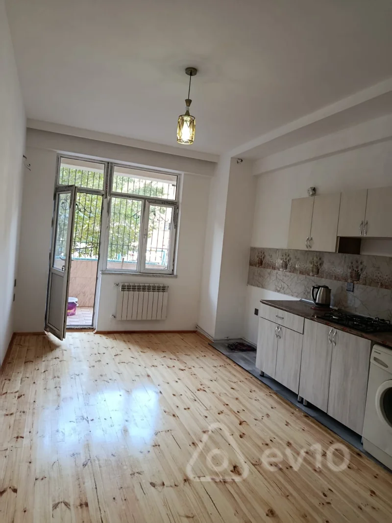 3 otaqlı mənzil, 130 m², İsmayıl Məmmədov 15 — kirayə — Mənzil, Bakı (7)