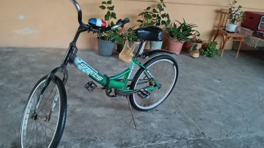 İşlənmiş Şəhər velosipedi Stels, 24", sürətlərin sayı: 1 — Yol velosipedləri, Saatlı (2)