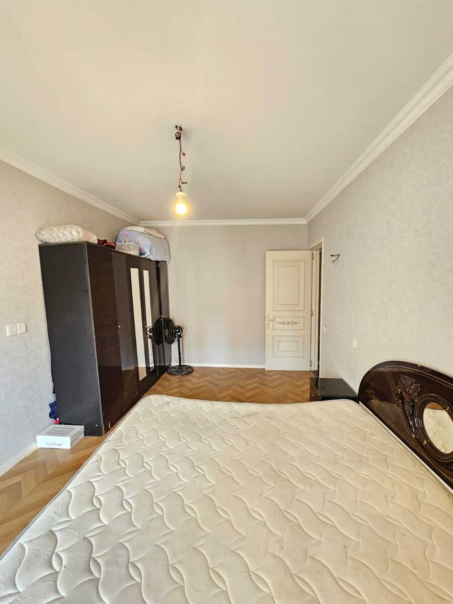 Satılır 4 otaqlı köhnə tikili 120 m² — Mənzil, Bakı (8)