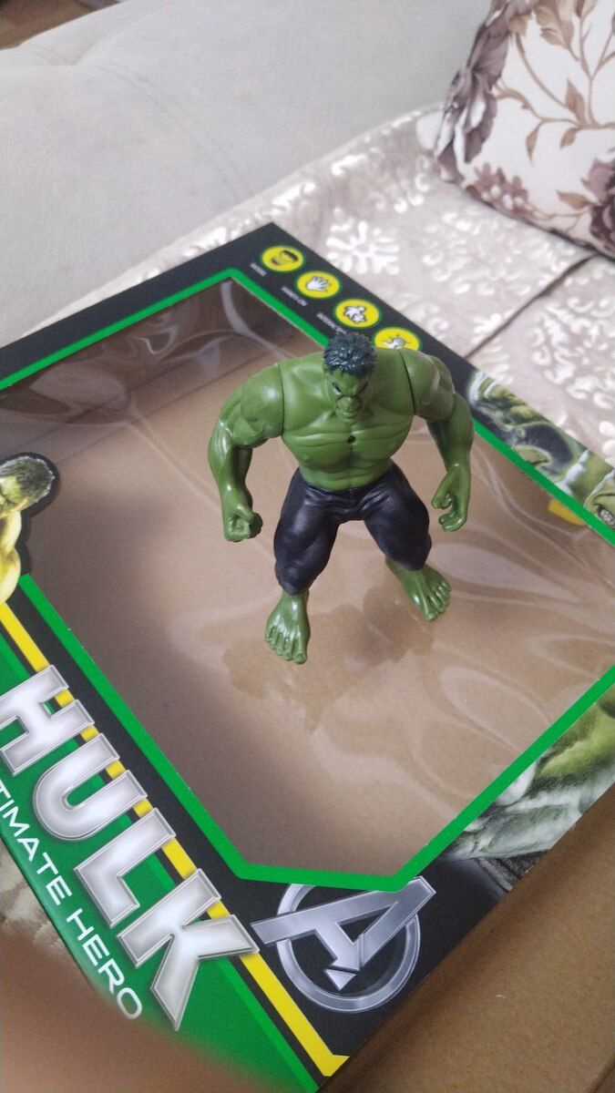 Hulk oyuncaq və desert eagle — Oyuncaqlar, Bakı (4)