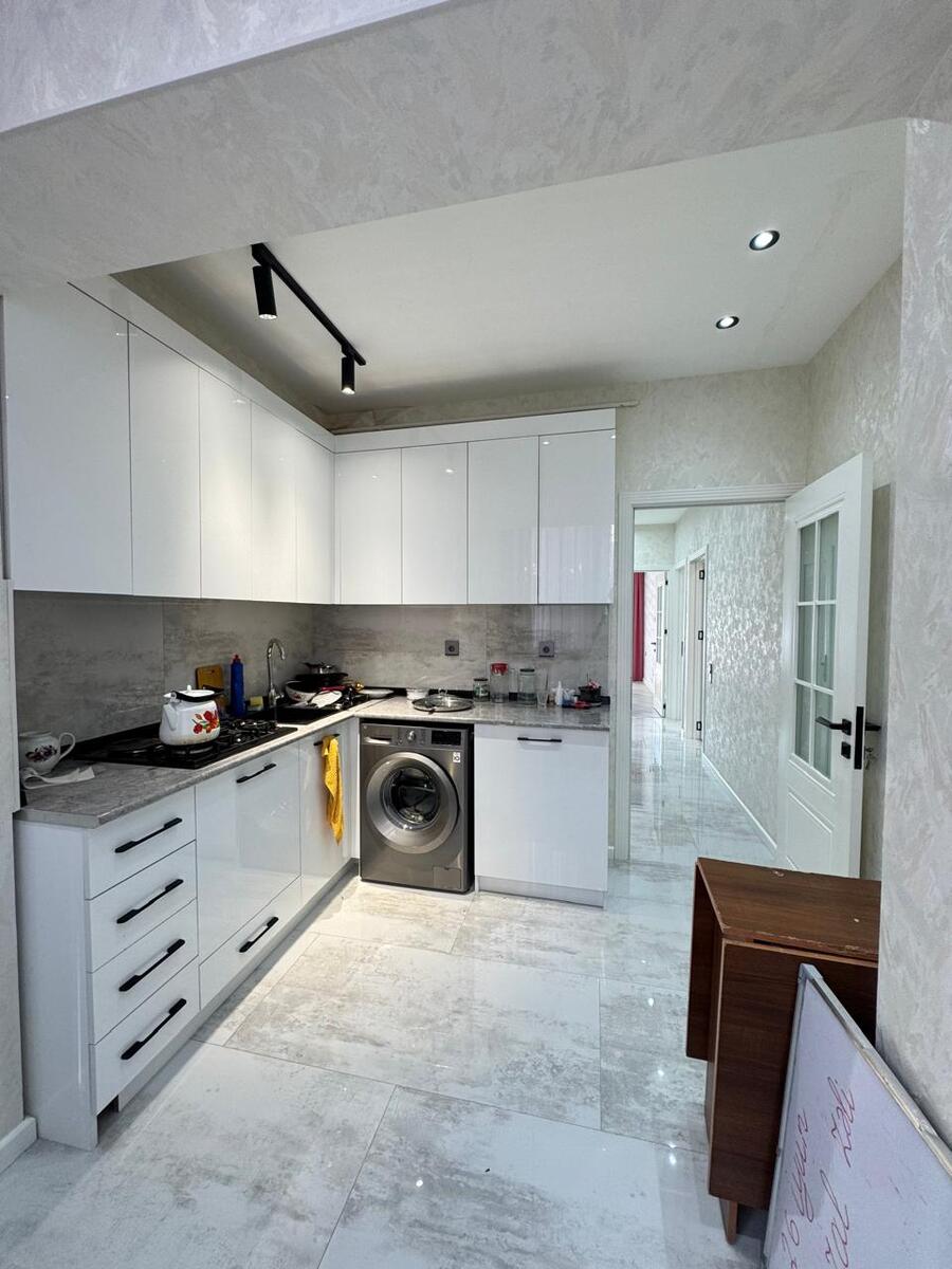 Satılır 3 otaqlı köhnə tikili 85 m² — Mənzil, Bakı (2)
