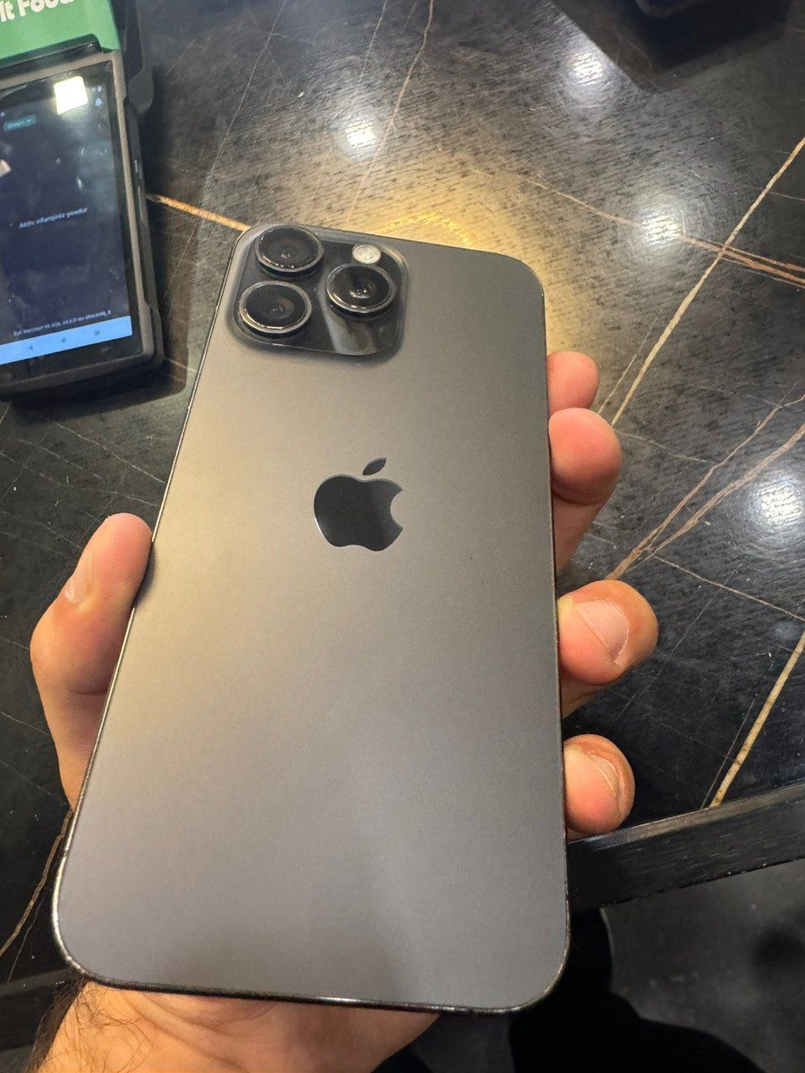 Apple iPhone 15 Pro Max Black Titanium 256GB/8GB — Smartfonlar, Bakı