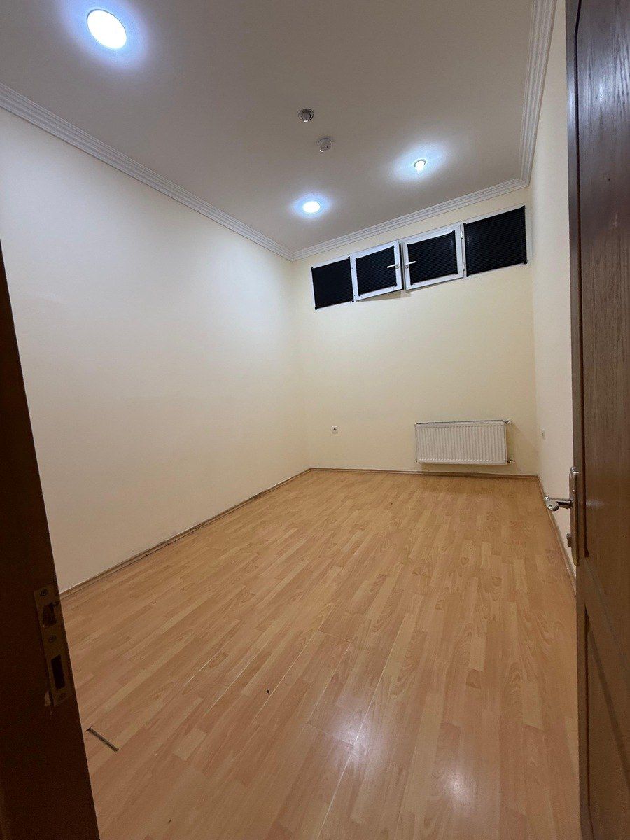 İcarəyə verilir 8 otaqlı ofis 255 m² — Ofis, Bakı (11)