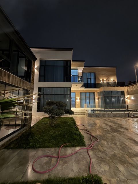 İcarəyə verilir 5 otaqlı həyət evi/bağ evi 220 m² — Bakı