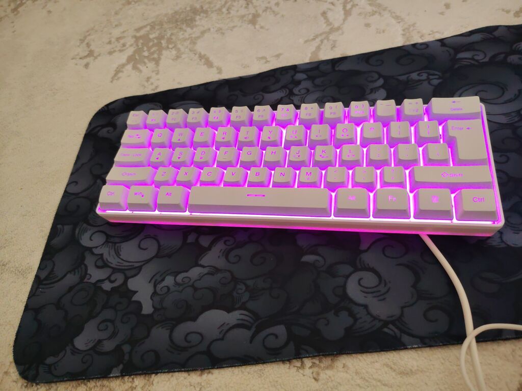 RGB işıqlanmalı kompakt klaviatura + simli oyun siçanı + geniş — Klaviaturalar və siçanlar, Qobu (4)