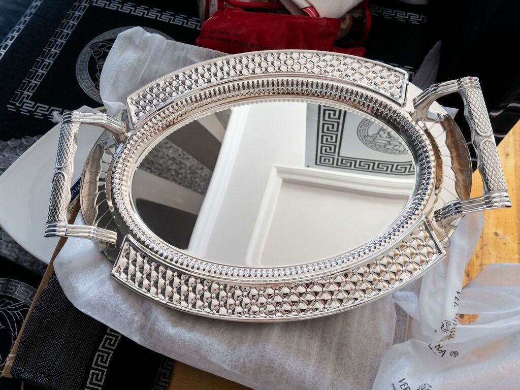 Oval formal servis sini – güzgü səthli, metal çərçivə və iki yan — Süfrə sərvisin üçün əşyalar, Bakı