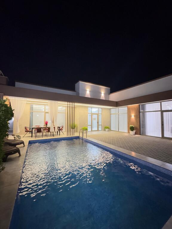Satılır 4 otaqlı həyət evi/bağ evi 185 m² — Ev, villa, Bakı (2)