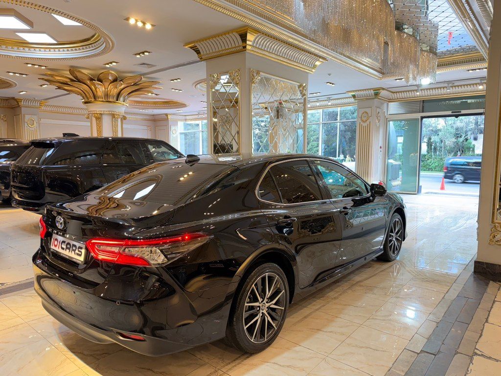 Toyota Camry, 2.5 L, 1.6 kWh, 2023 il, 35 000 km — Avtomobillər, Bakı (6)