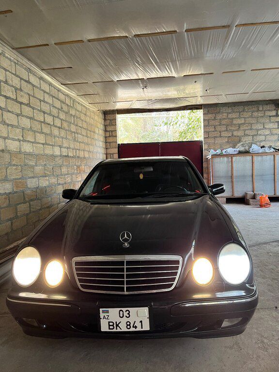 Mercedes E 320, 3.2 L, 2000 il, 438 000 km — Avtomobillər, Ağdaş