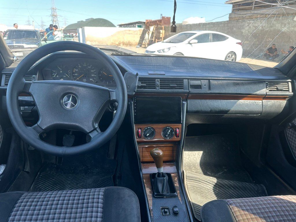 Mercedes 200 D, 2.0 L, 1992 il, 312 000 km 99-OS-590 — Avtomobillər, Bakı (10)