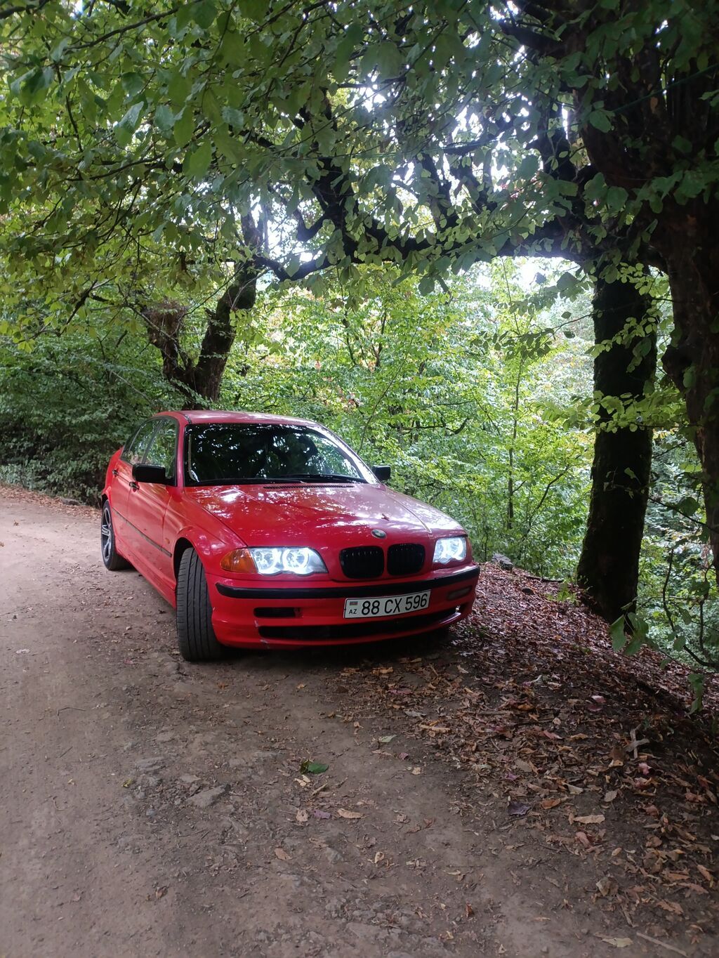 Barter mümkündür BMW 3 Series E46, sedan, qırmızı rəng. - Kuzov: 4 88-CX-596 — Avtomobillər, Xırdalan (10)