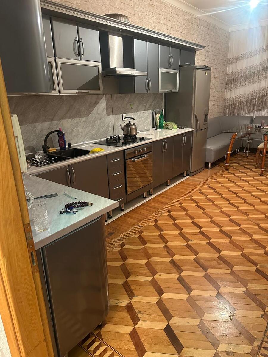İcarəyə verilir 3 otaqlı yeni tikili 135 m² — Mənzil, Bakı (4)