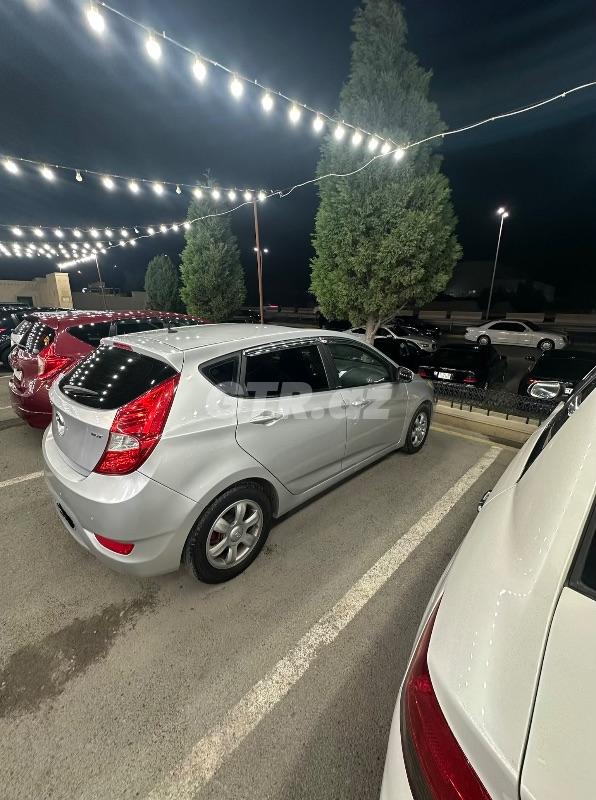 Hyundai Accent 1.6 L, 2011, 226 000 km — Avtomobillər, Bakı (3)