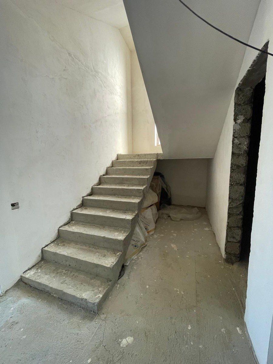 Satılır 4 otaqlı həyət evi/bağ evi 390 m² — Ev, villa, Bakı (6)