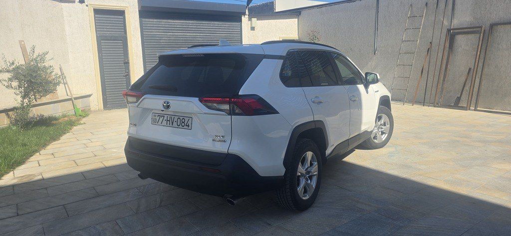 Toyota RAV4, 2.5 L, 1.6 kWh, 2021 il, 128 000 km 77-HV-084 — Avtomobillər, Bakı (3)