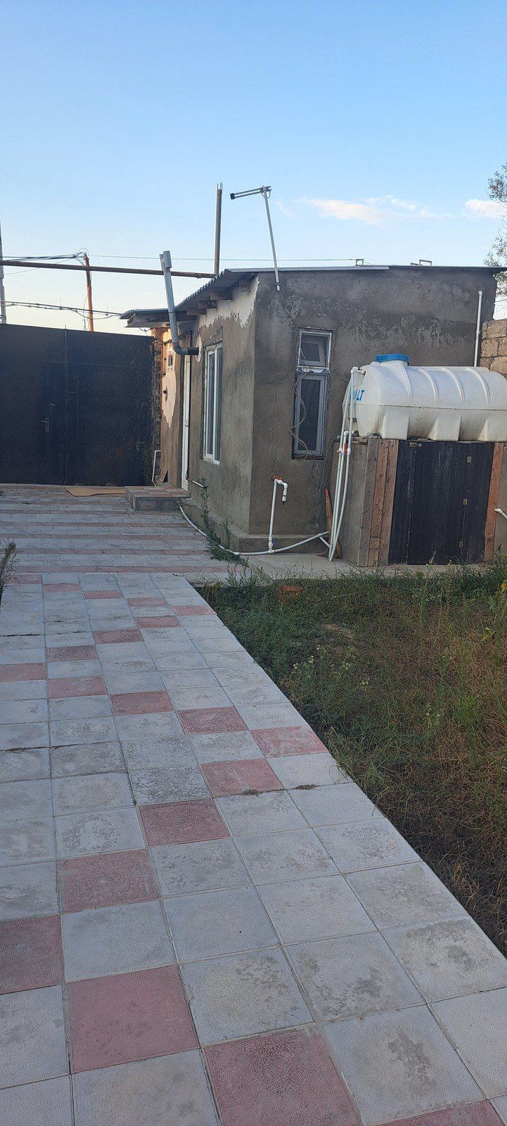 İcarəyə verilir 1 otaqlı həyət evi/bağ evi 8 m² — Ev, villa, Bakı (3)