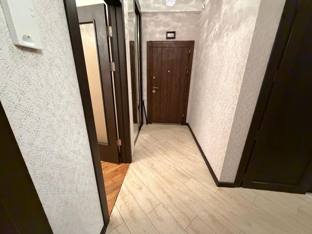 Satılır 2 otaqlı köhnə tikili 69 m² — Mənzil, Bakı (6)