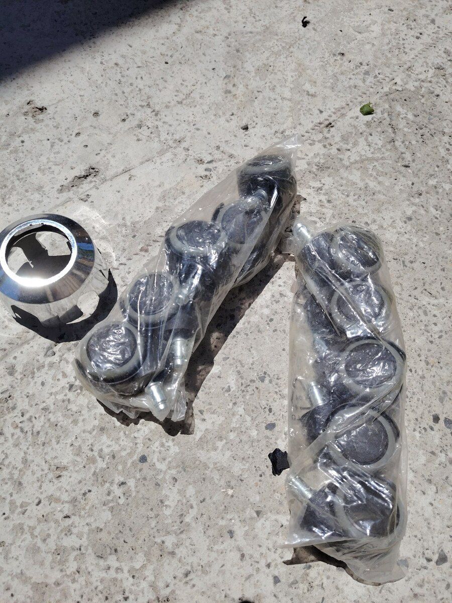 Kreslo ayağı və təkəri, amartizatoru — Mebel, Bakı (2)