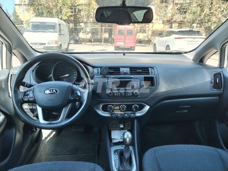 Kia Rio 1.4 L, 2013, 146 600 km — Avtomobillər, Bakı (9)