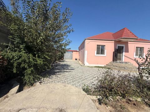 Satılır 4 otaqlı həyət evi/bağ evi 100 m² — Bakı