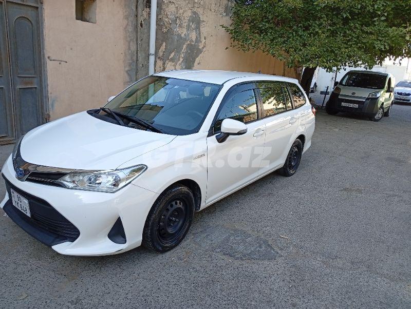 Toyota Corolla Fielder 1.5 L, 2019, 198 000 km — Avtomobillər, Bakı