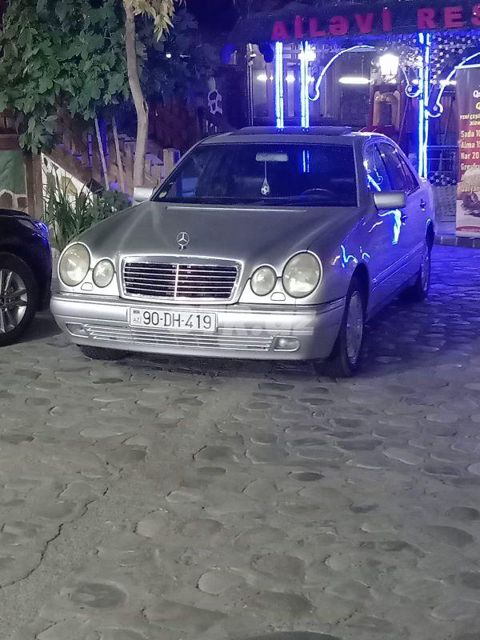 Mercedes E 240 2.4 L, 1998, 433 000 km — Salyan
