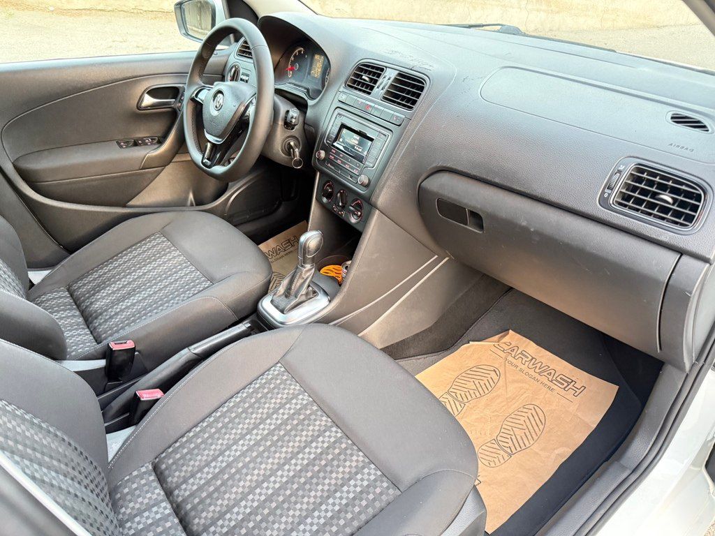 Volkswagen Polo, 1.6 L, 2018 il, 162 000 km — Avtomobillər, Bakı (9)