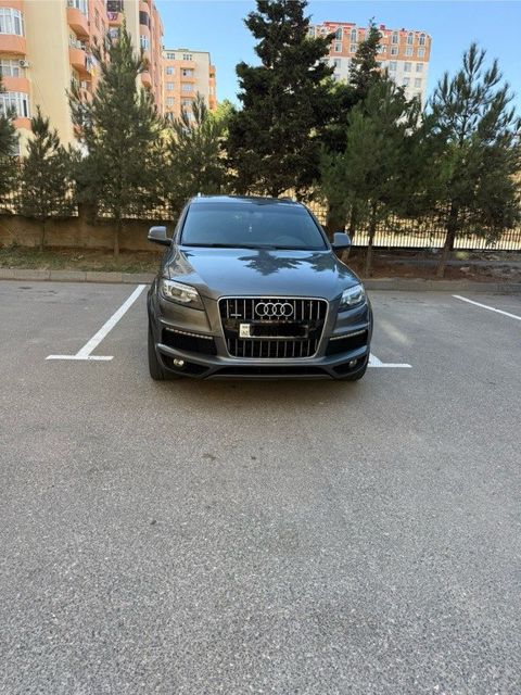 Audi Q7, 3.0 L, 2013 il, 127 000 km — Sumqayıt