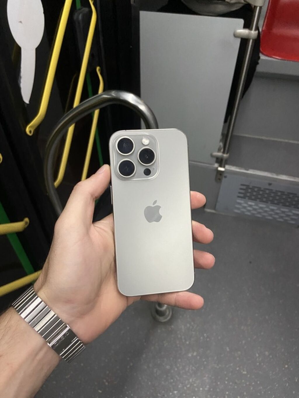 IPhone 15 Pro, 128 GB, Natural Titanium — Apple iPhone, Bakı