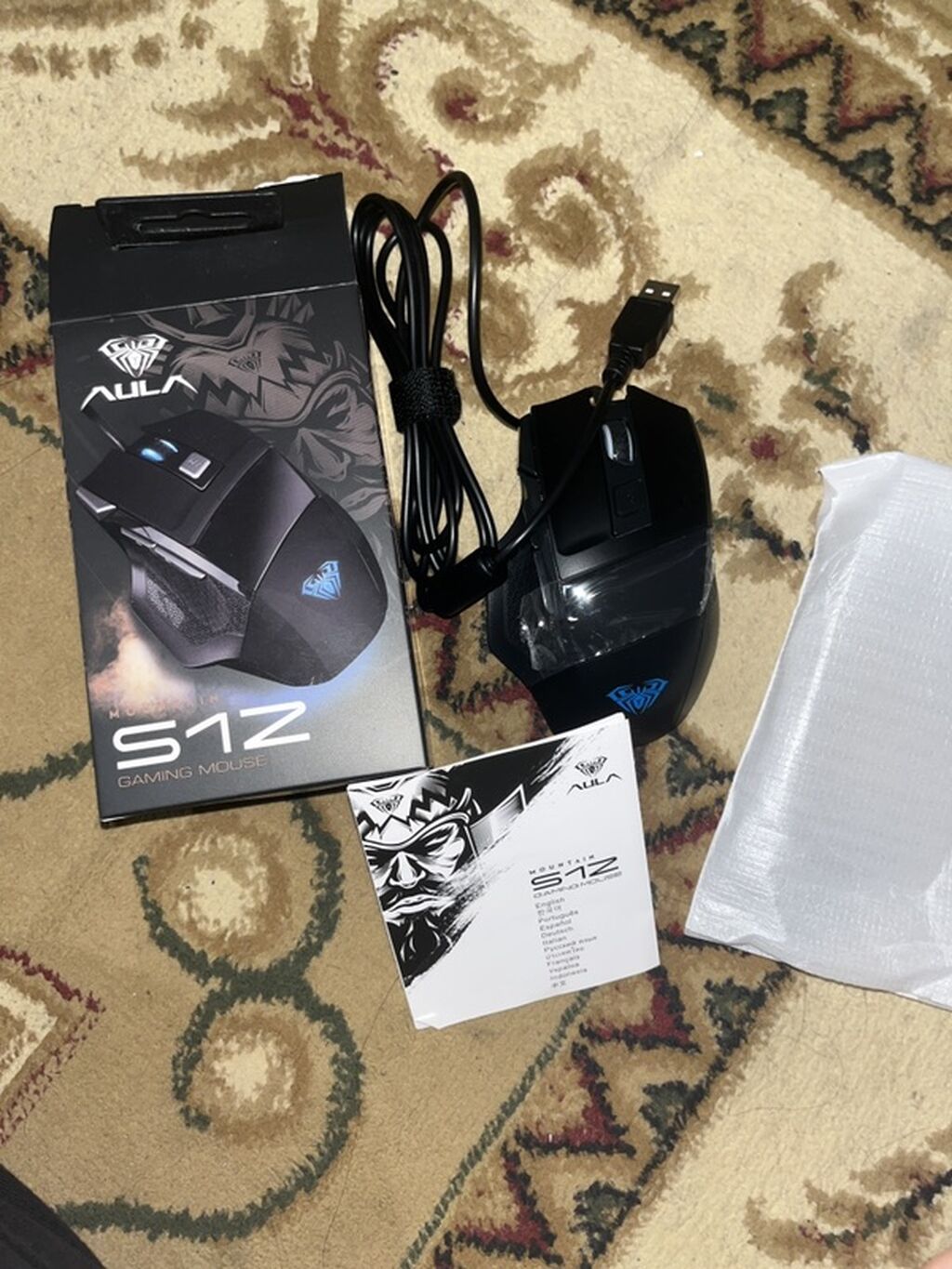 Aula S12 gaming mouse. USB qoşulmalı simli oyun siçanı olub, qara — Klaviaturalar və siçanlar, Bakı (3)