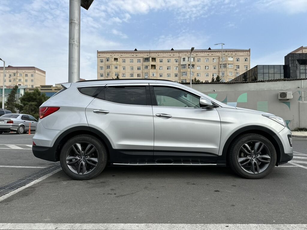 Hyundai Santa Fe: 2.4 l 2013 il Krossover — Avtomobillər, Sumqayıt (2)