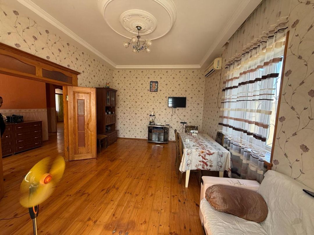 Satılır 4 otaqlı həyət evi/bağ evi 100 m² — Ev, villa, Bakı (11)