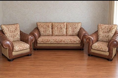 Divan 2 kreslo satilir 160 azn Unvan :Nizami 8411*Deniz — Bakı