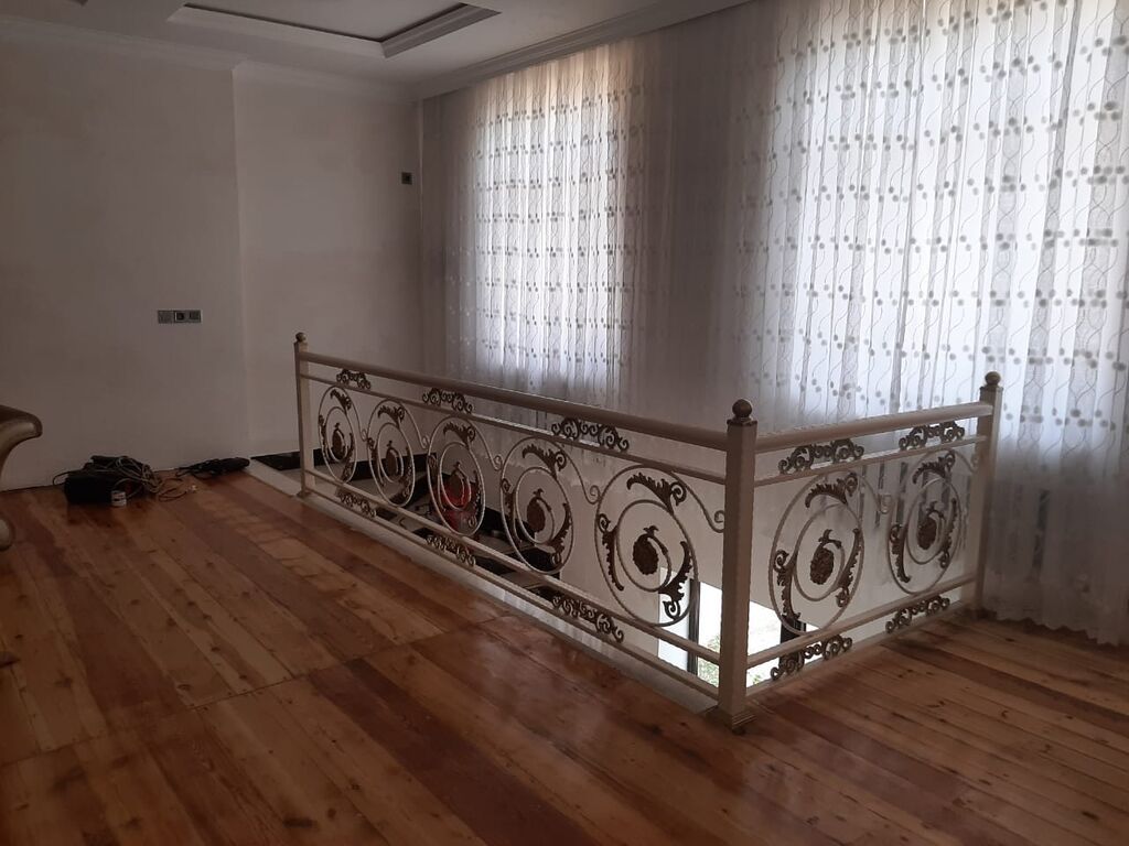 Balkon məhəccəri, Polad, Rayonlara çatdırılma — Pəncərələr, qapılar, balkonlar, Quba (3)