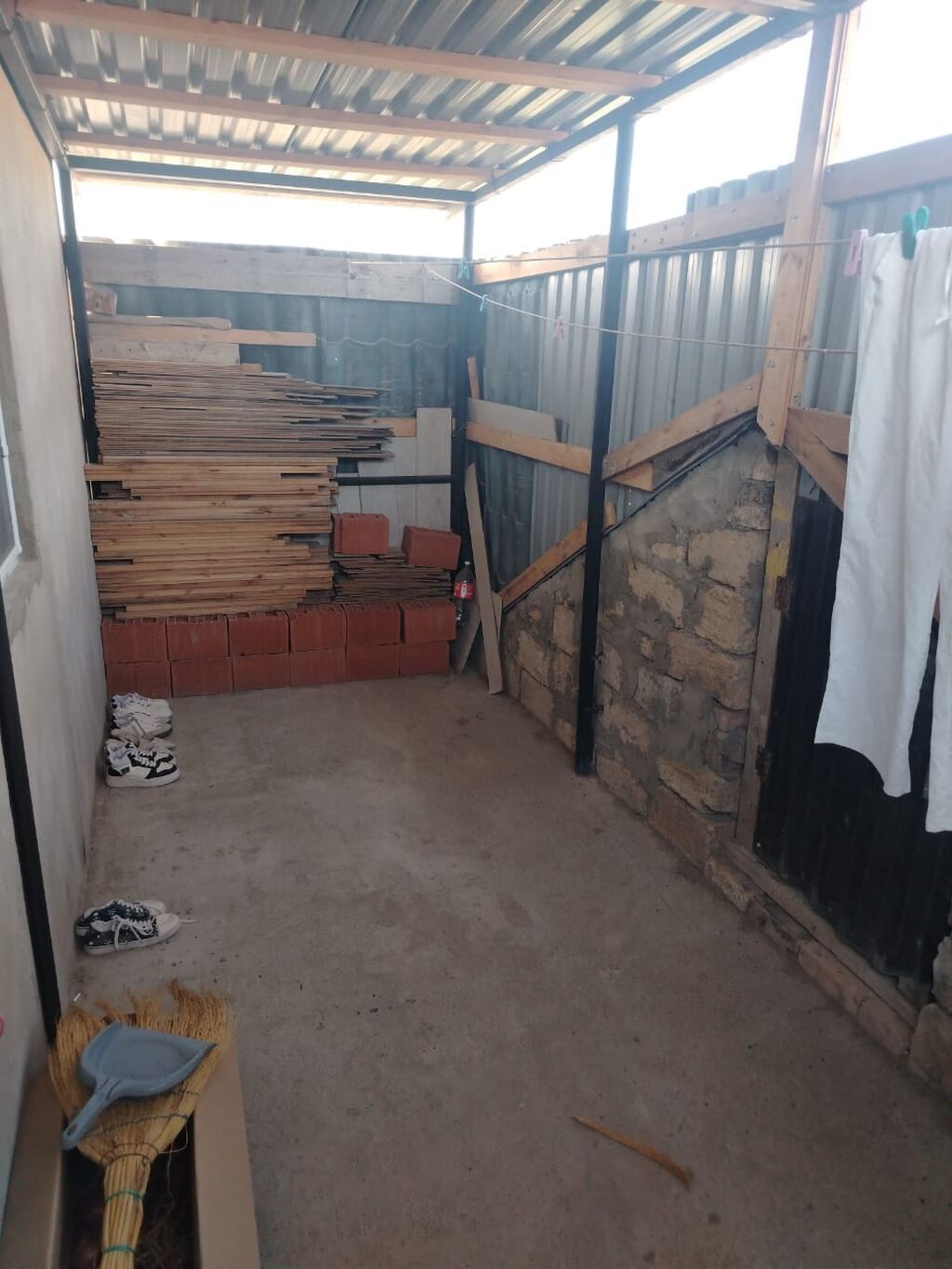 Sumqayit şəh corat bağları 4 ün yolunda 2 otaq tam əşyali səliqəli ev — Ev, villa, Saray (7)