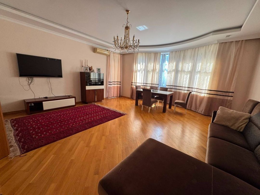 İcarəyə verilir 3 otaqlı yeni tikili 150 m² — Mənzil, Bakı (5)