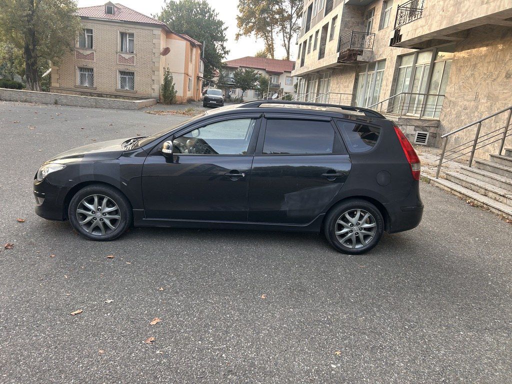 Hyundai i30, 1.6 L, 2011 il, 700 000 km 77-SF-031 — Avtomobillər, İsmayıllı (4)