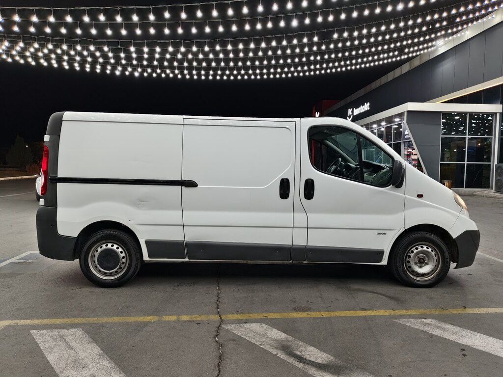 Opel Vivaro, 2.0 L, 2011 il, 235 000 km — Avtomobillər, Naxçıvan (7)