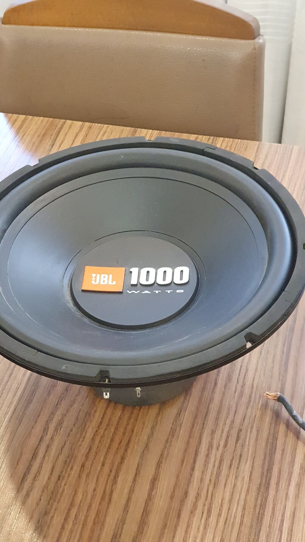 Maşın audiosistemi dəsti bütün şünurlar mövcutdu kalonkanin her biri — Avtomobil akustikası, Digah (9)