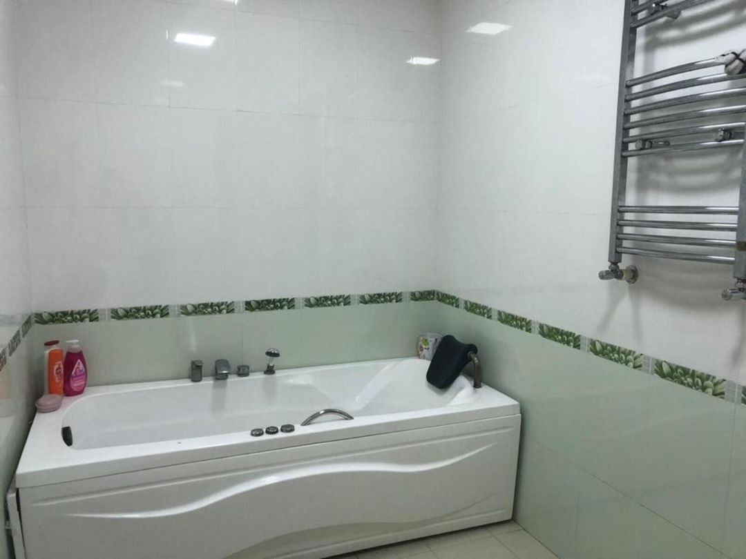 Satılır 7 otaqlı həyət evi/bağ evi 400 m² — Ev, villa, Bakı (10)