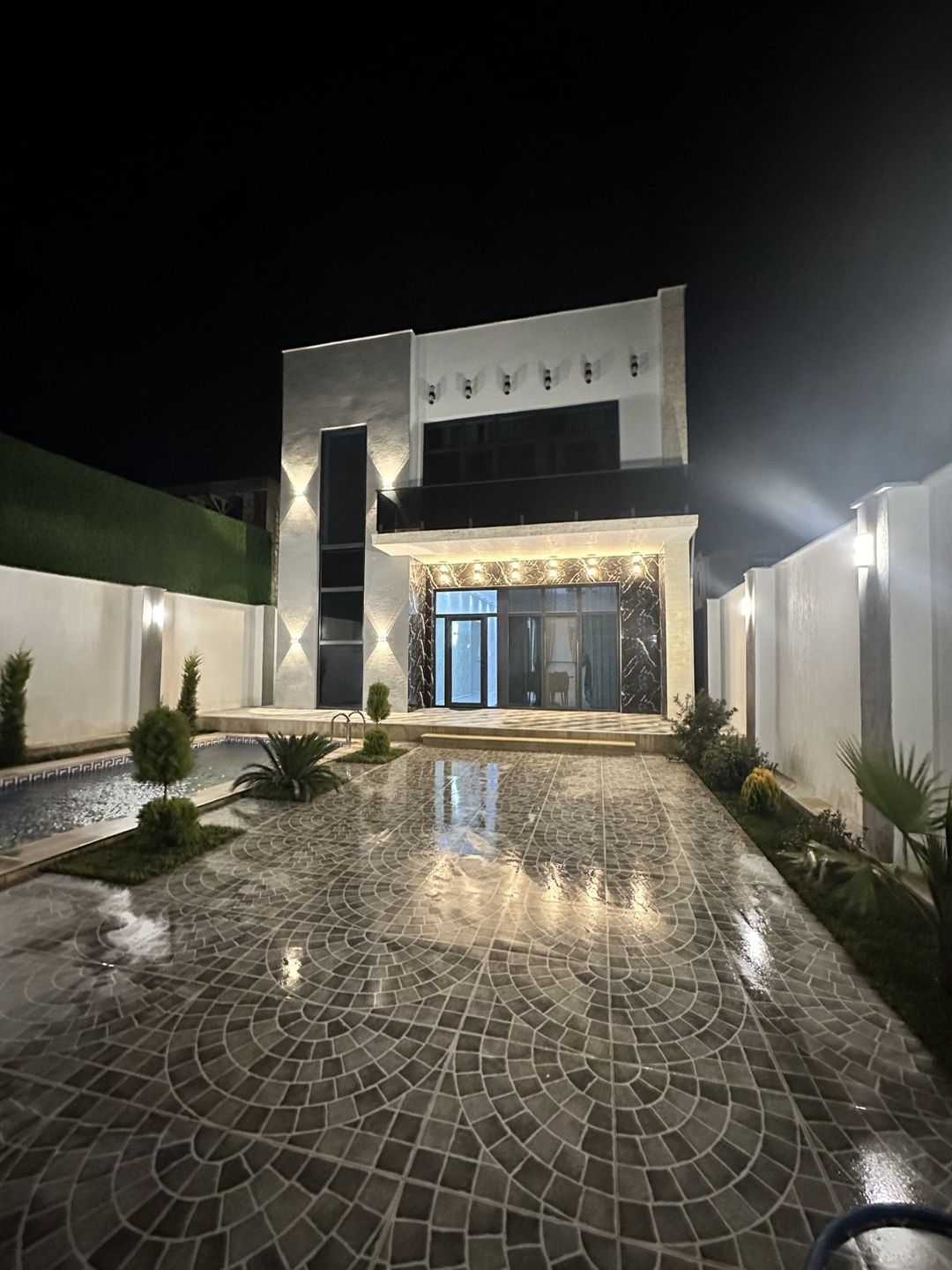 Satılır 4 otaqlı həyət evi/bağ evi 250 m² — Ev, villa, Bakı (2)