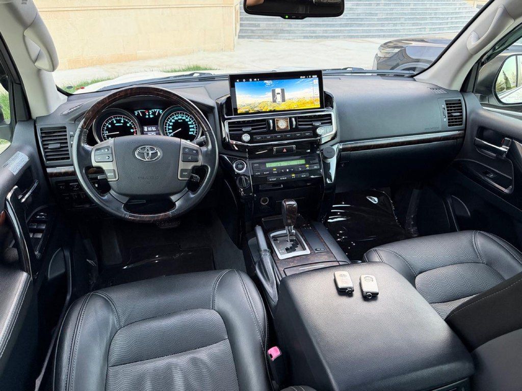 Toyota Land Cruiser, 4.0 L, 2013 il, 99 000 km — Avtomobillər, Bakı (12)
