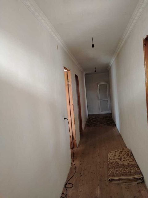 Satılır 4 otaqlı həyət evi/bağ evi 130 m² — Bakı