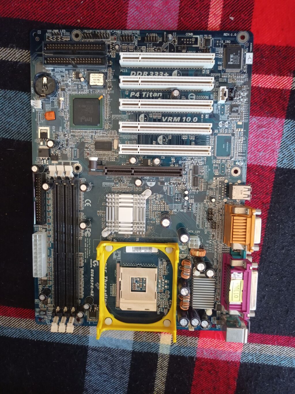 Gigabyte 81845PE-RZ Anakart Gigabyte 81845PE-RZ Anakart – İşlək — Ana platalar, Şirvan (5)