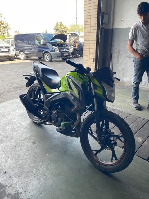 Zonsen Battlo3, 150 sm3, 2026 il, 3 993 km — Motorcycles and mopeds