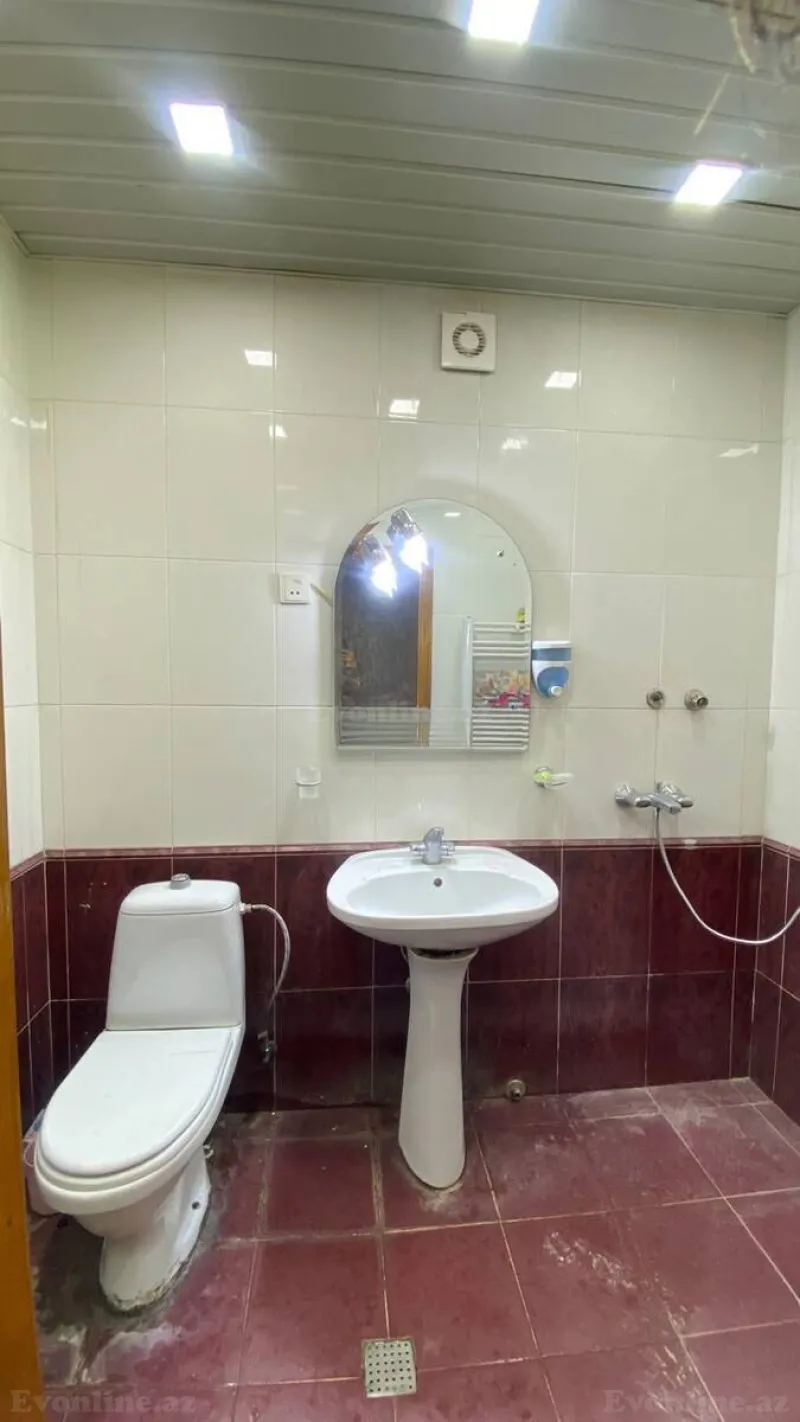 Kirayə verilir 2 otaqlı Mənzil Köhnə tikili 60 m² Bakı, Nəsimi r., 28 May m — Mənzil, Bakı (3)