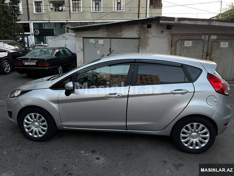 Ford Fiesta, 2017 il 77-XP-857 — Avtomobillər, Bakı (7)