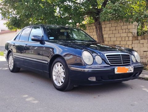Mercedes E 270, 2.7 L, 2001 il, 430 000 km — Quba