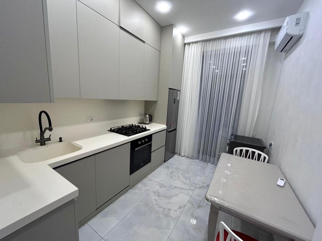 İcarəyə verilir 2 otaqlı yeni tikili 80 m² — Mənzil, Bakı (9)